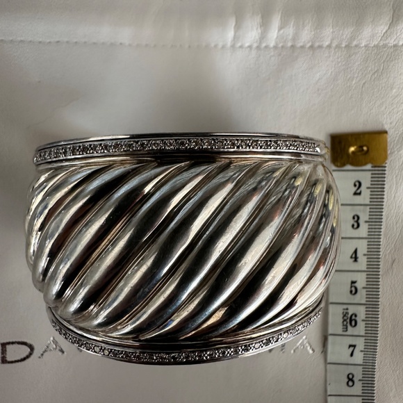 David Yurman Authentic Sculpted Cable Cuff Silver with Diamonds - Picture 7 of 7